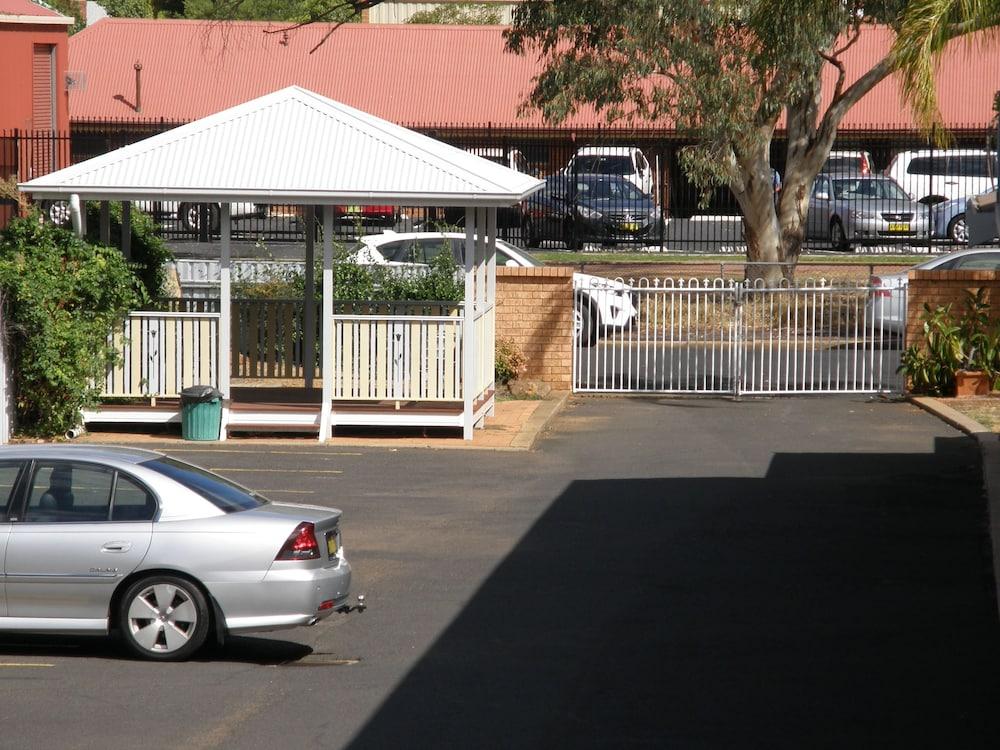 Blue Diamond Motor Inn Dubbo Exteriér fotografie