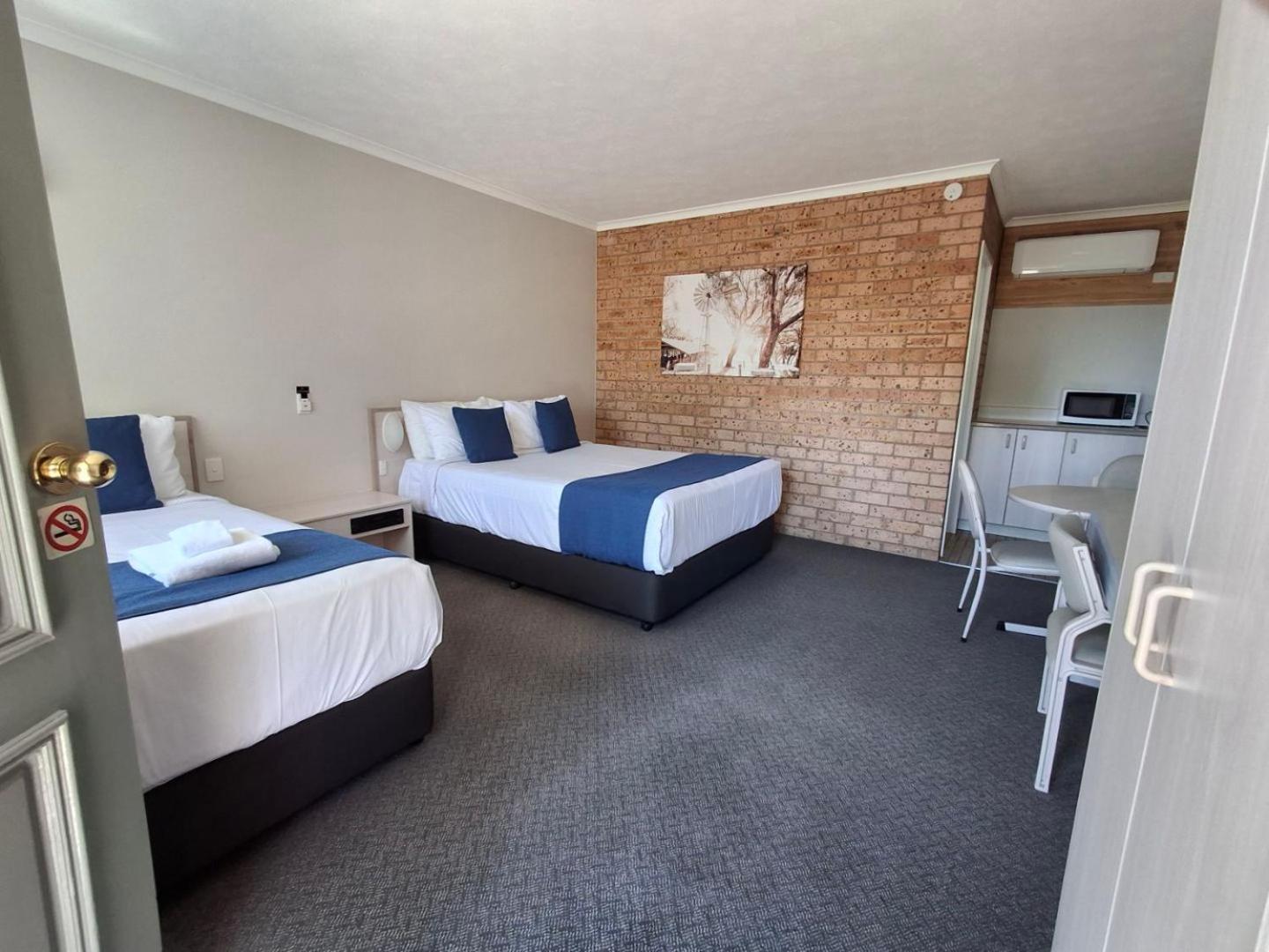 Blue Diamond Motor Inn Dubbo Exteriér fotografie