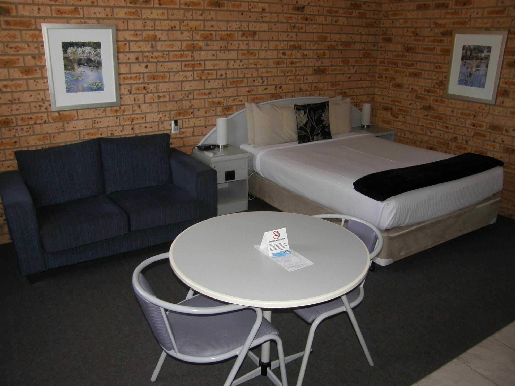 Blue Diamond Motor Inn Dubbo Exteriér fotografie